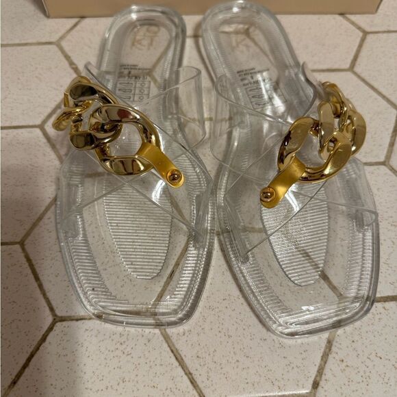 NEW! Boho Women's Flat Clear Jelly Slide Sandals with Chain Embellishment Beach - Picture 5 of 5